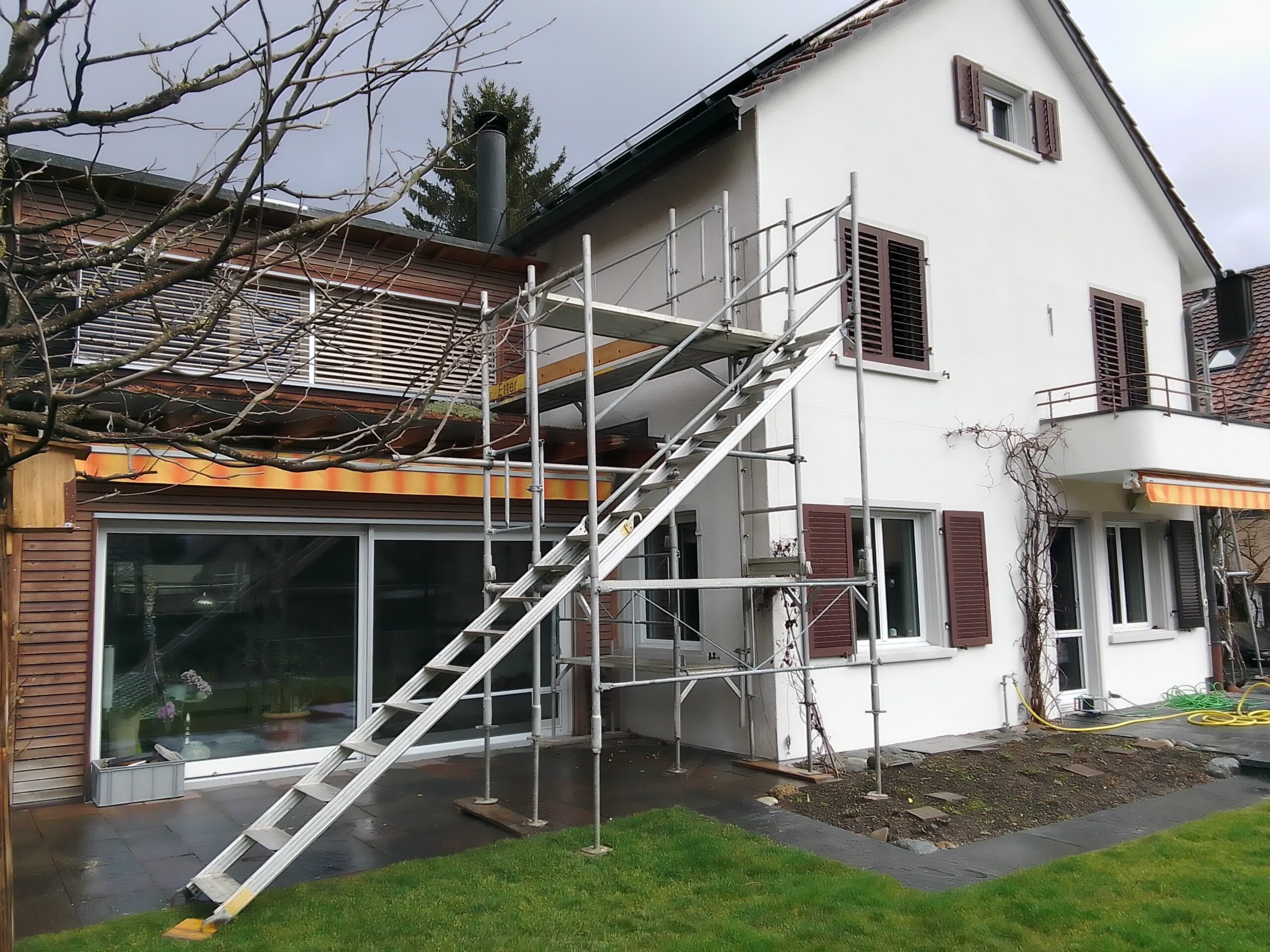 Reparatur- und Malerarbeiten in Oberwinterthur 