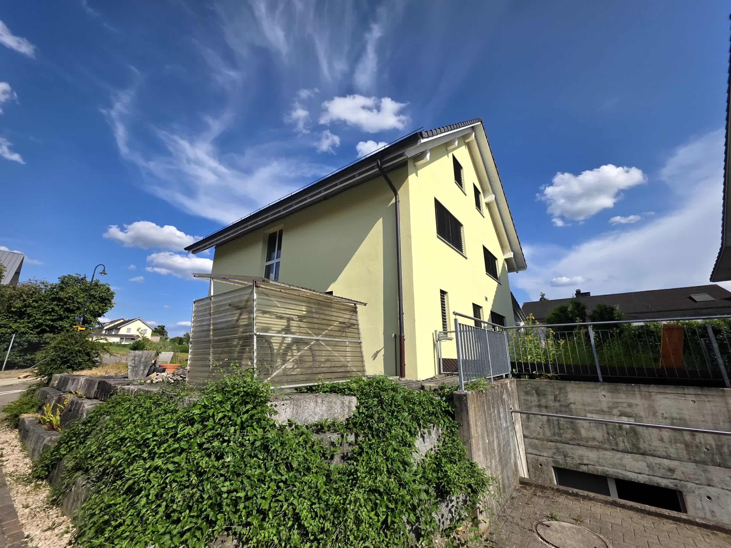 fertig erstellte Reparaturarbeiten und Malerarbeiten in Rickenbach ZH in Sulz