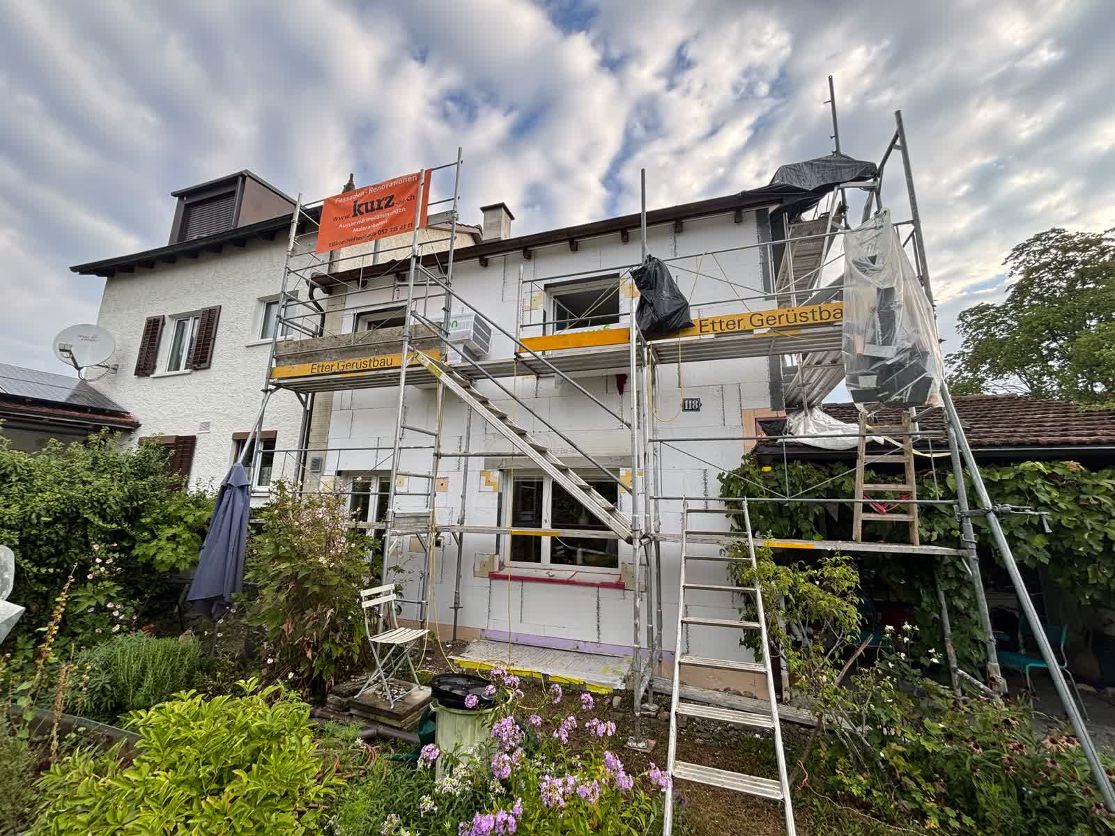 Aussenwärmedämmung und Malerarbeiten in Zürich